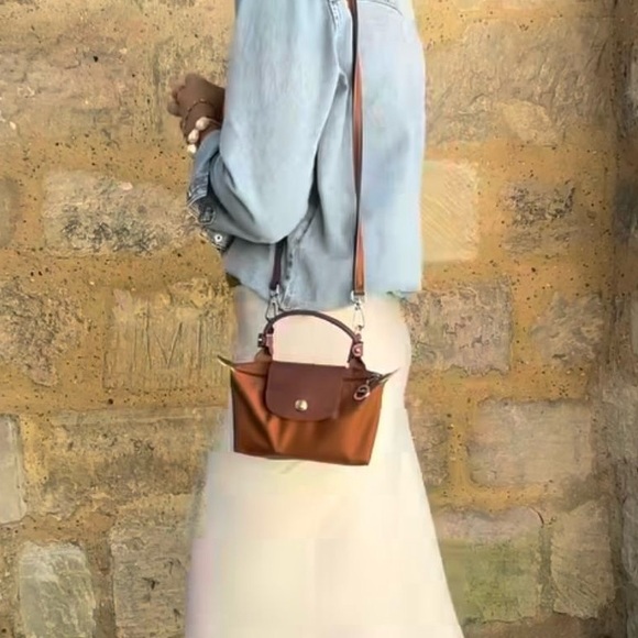 Longchamp | Le Pliage Cognac Original Pouch w Handle + Long Strap kit installed - Picture 13 of 16